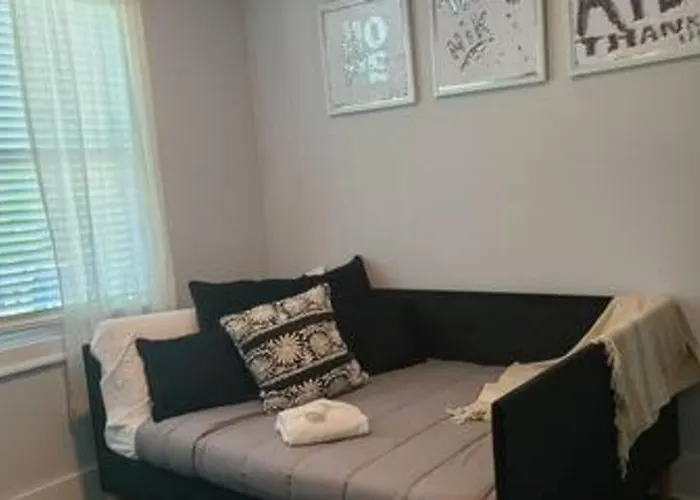 West End Modern Atlanta 3 Bedroom Bungalow